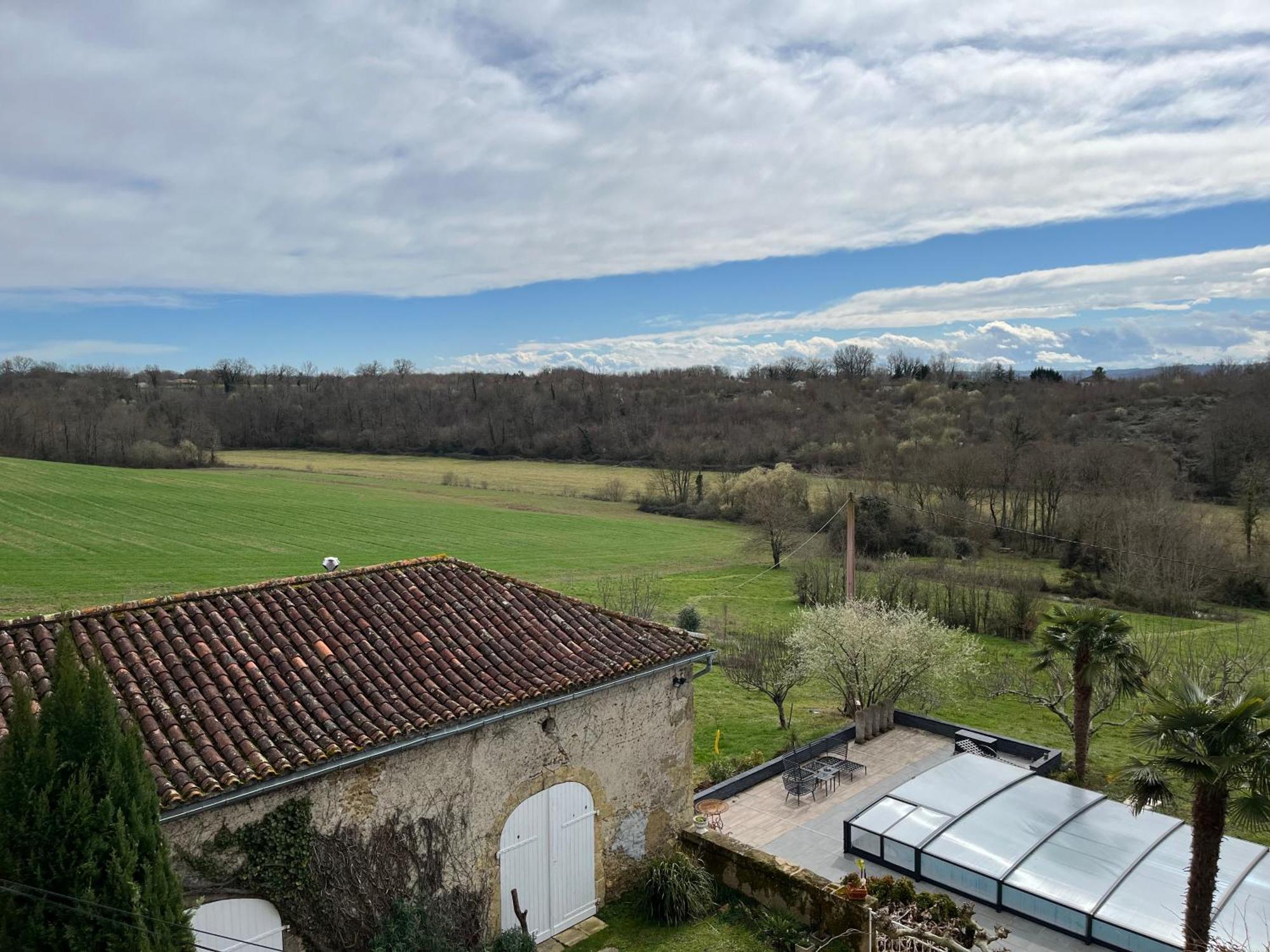 Chateau De Lahitte Bed & Breakfast Vergoignan ภายนอก รูปภาพ